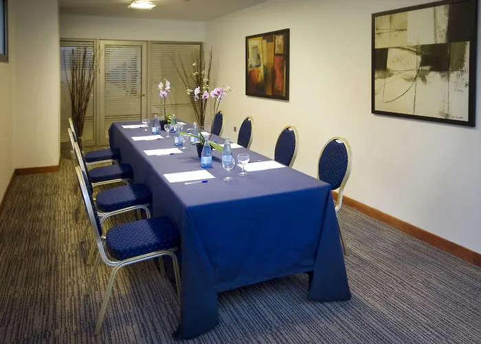 Hotel Colon Rambla 4*