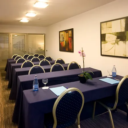Hotel Colon Rambla 4*