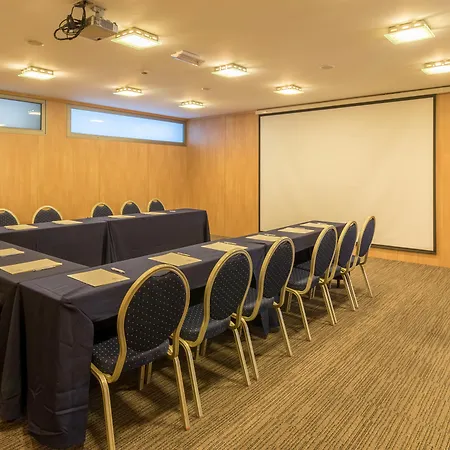 Hotel Colon Rambla 4*