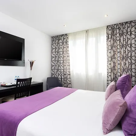 Hotel Colon Rambla 4*