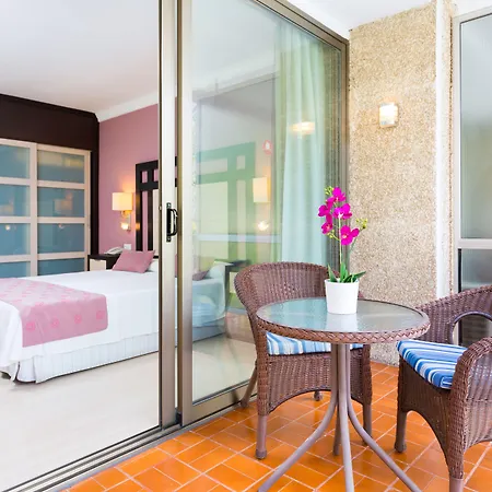 Hotel Colon Rambla 4*