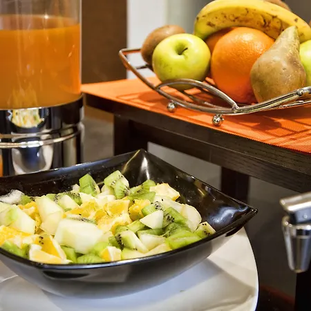 Hotel Colon Rambla 4*