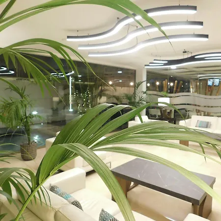Hotel Colon Rambla 4*