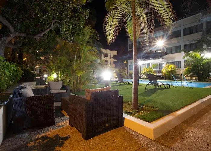 Colon Rambla מלון