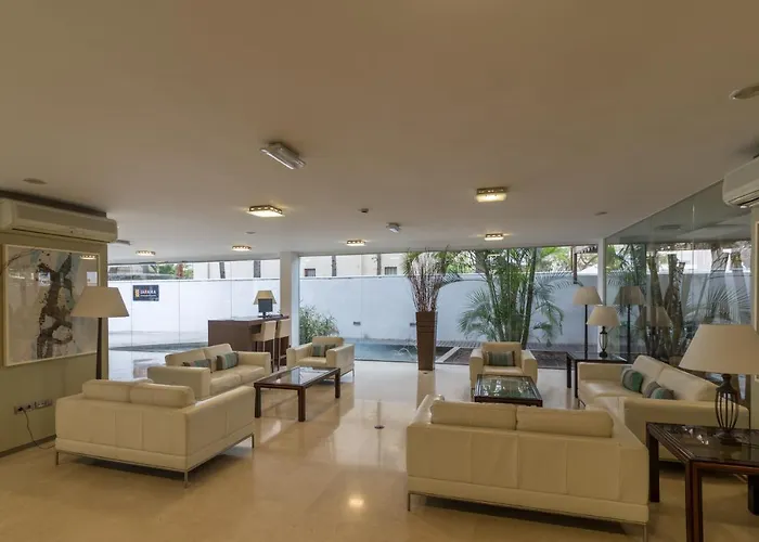 Colon Rambla מלון 4*