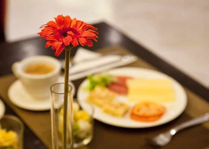 Colon Rambla מלון