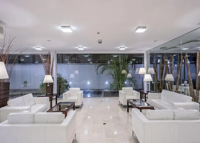 מלון Colon Rambla 4*